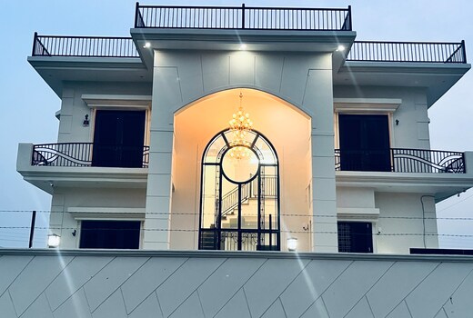 Mannat Villa
