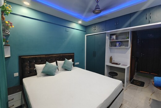 Entire Studio Holiday Apartment Inside A Society