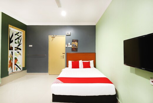 Super OYO 720 Corridor Hotel 2