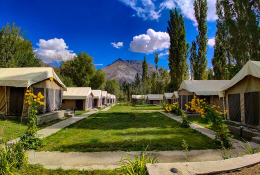 Mila Retreat Camp | Hill-view Rooms