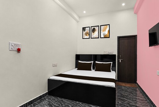 Hotel O Priceless Lucknow