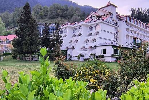 Mastiff Grand Manali Resort
