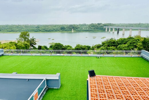 Krishna Riverside Resort