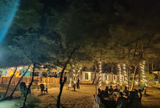 Vishraanti Beach Stay | Rooms & Restaurant