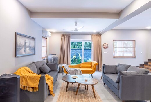 3 BHK Luxury Villa Private Pool Forest View