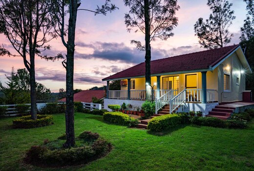 StayVista | 2 BHK Casa Pinnacle