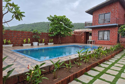 Zamba Holiday Home and Tent Camping