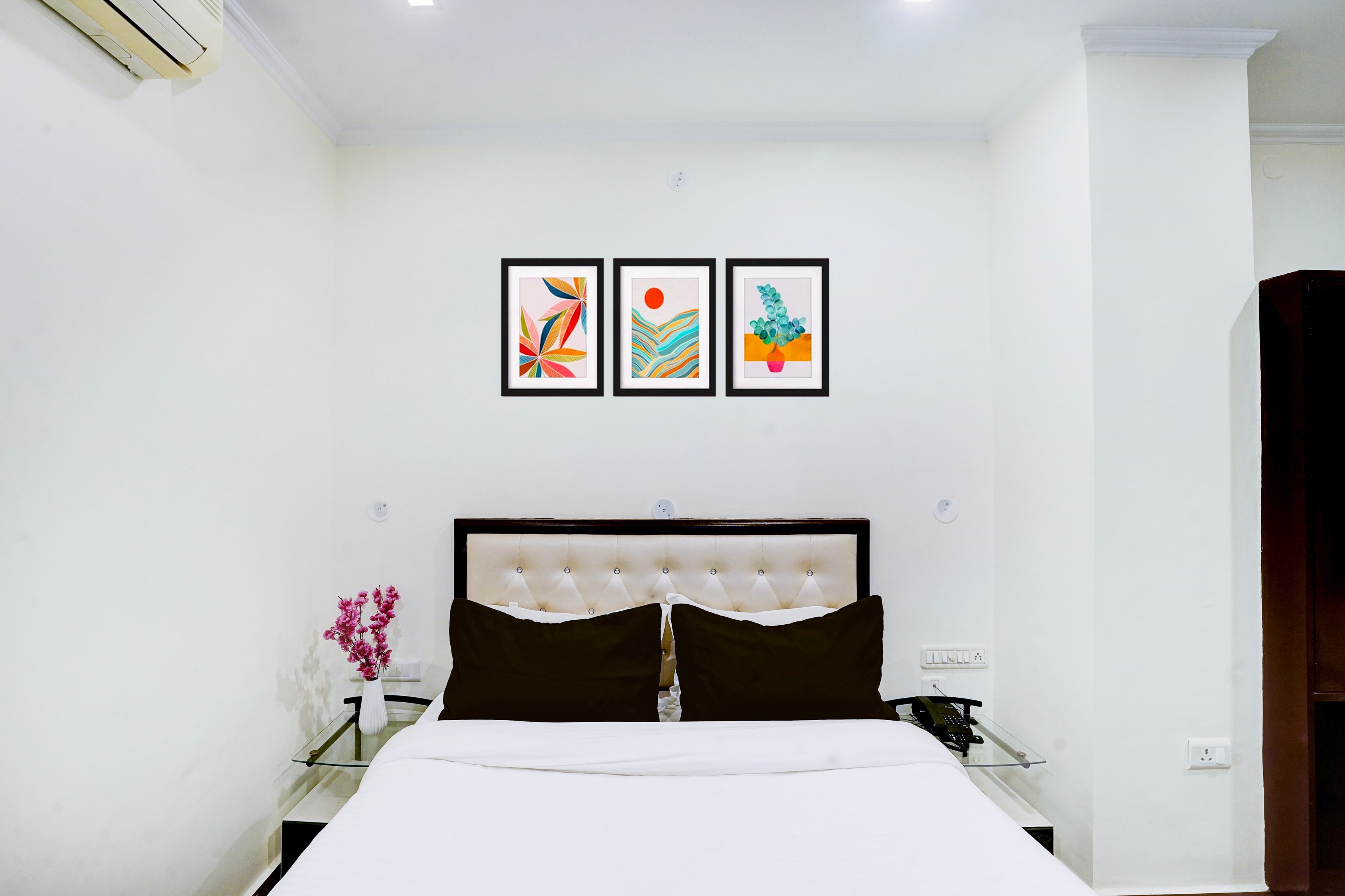 HOTEL SRIDA JAIPUR