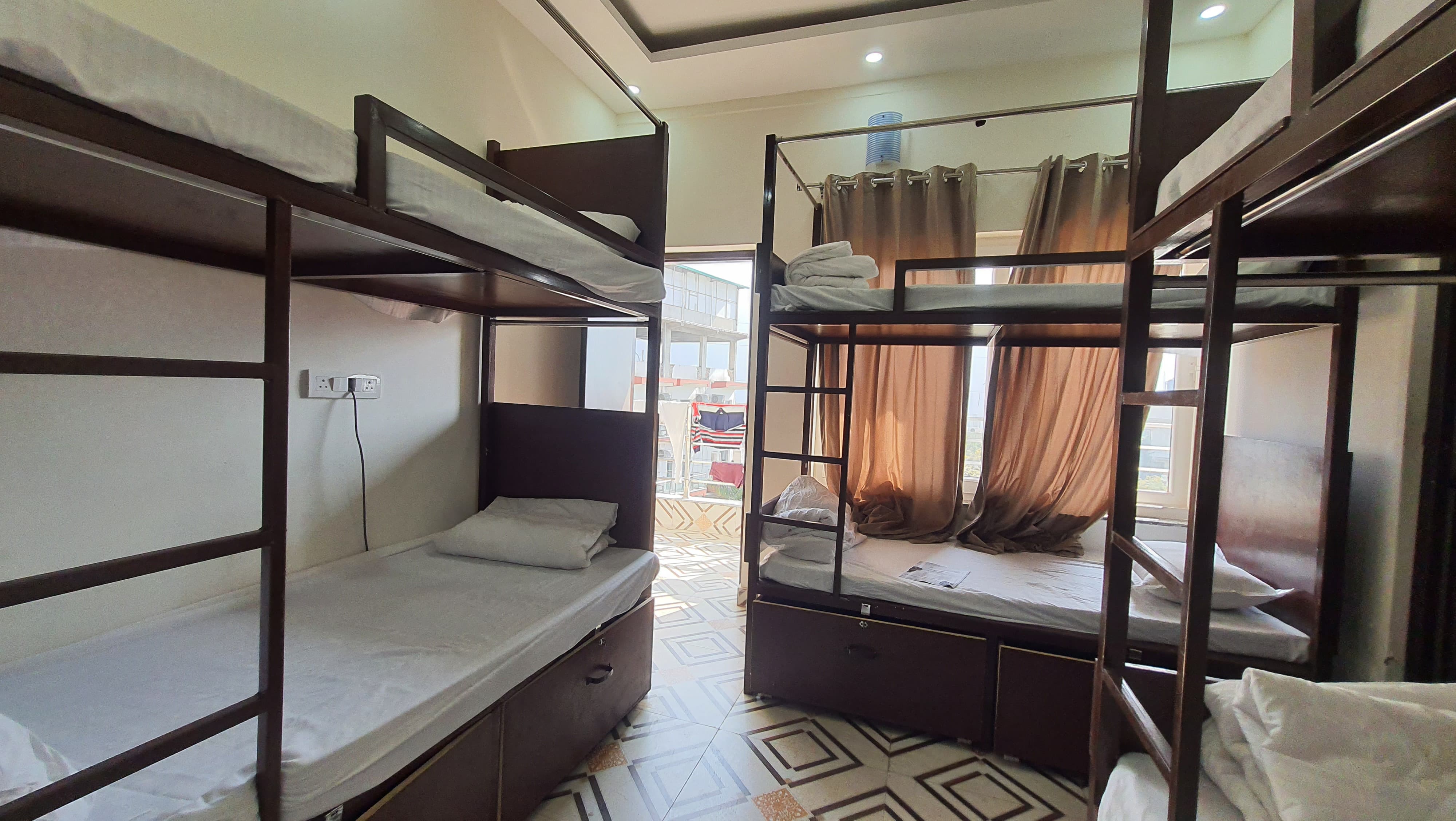 Hotel Yoga VAIRAGYAM Tapovan