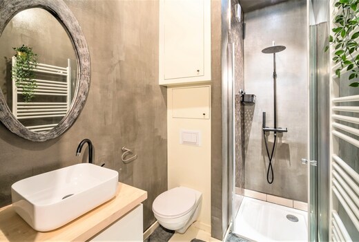 Antwerp Central Residence| 1BBK|Internet|NS