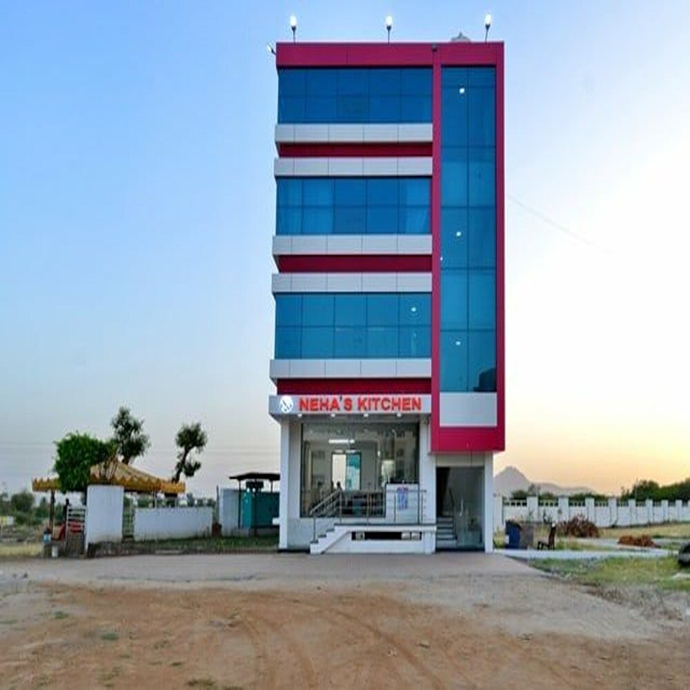 Hotel Neha Kitchen Highway Inn