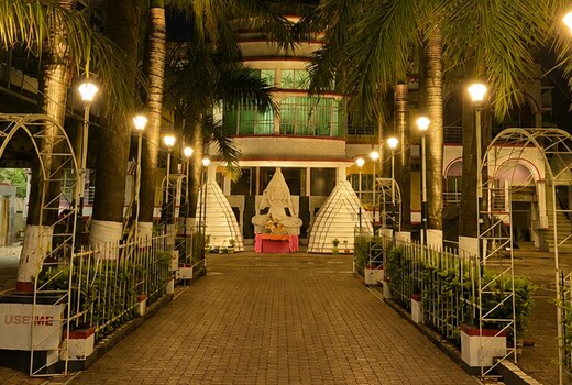 Bhagwan Palace