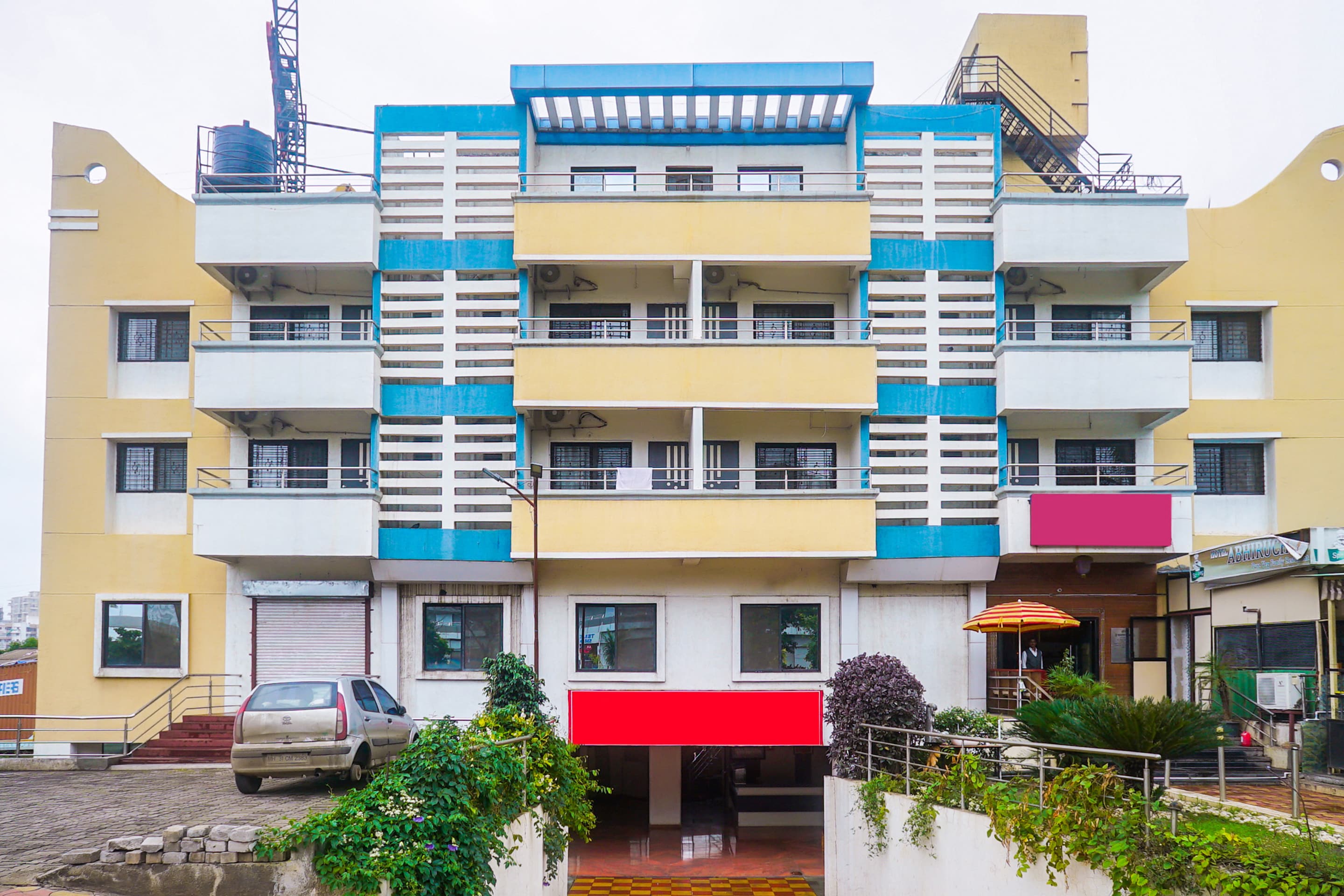 Hotel O by OYO Yashraj Inn