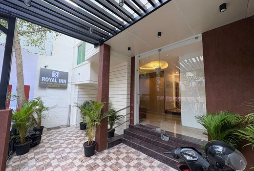 Royal Inn