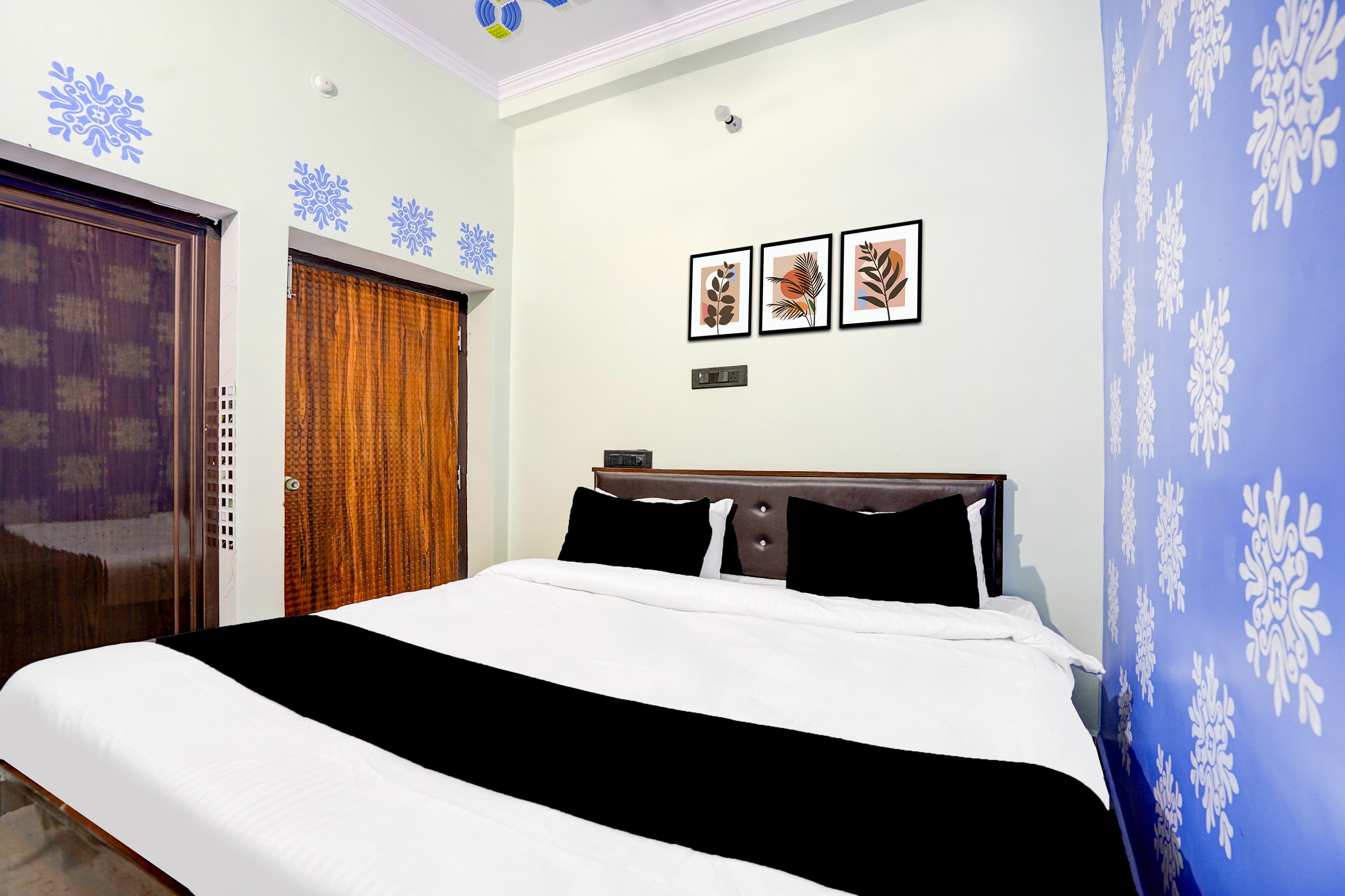 Super Hotel O Mahadev Palace