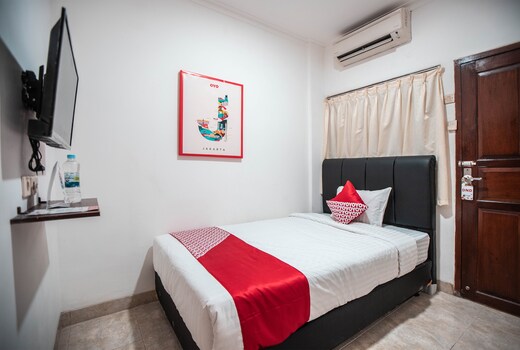 OYO 868 Wisma Taisir