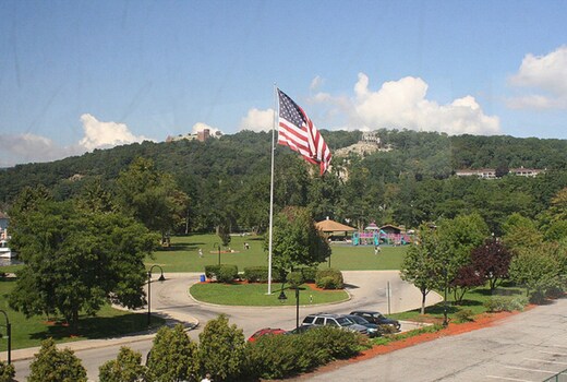 Holiday Inn Express & Suites PEEKSKILL-LOWER HUDSON VALLEY