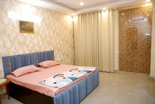 Stella homestay Near Yashobhoomi