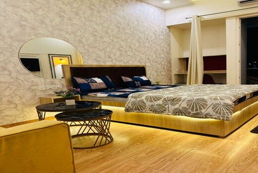 The forest stay in gaur city mall