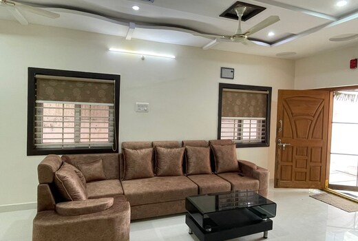 Kutir Stay