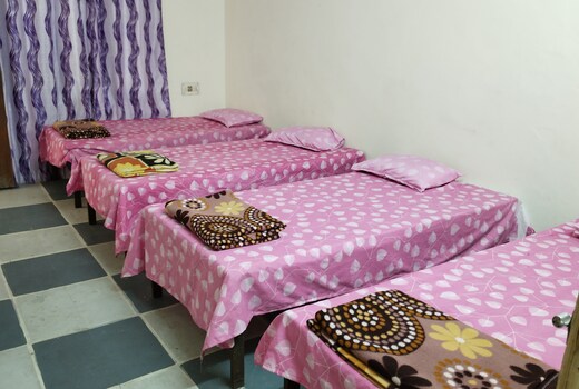 Shri Shivaay Guest House