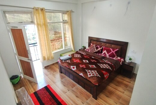 Bushahri Homestay - Food & Stay