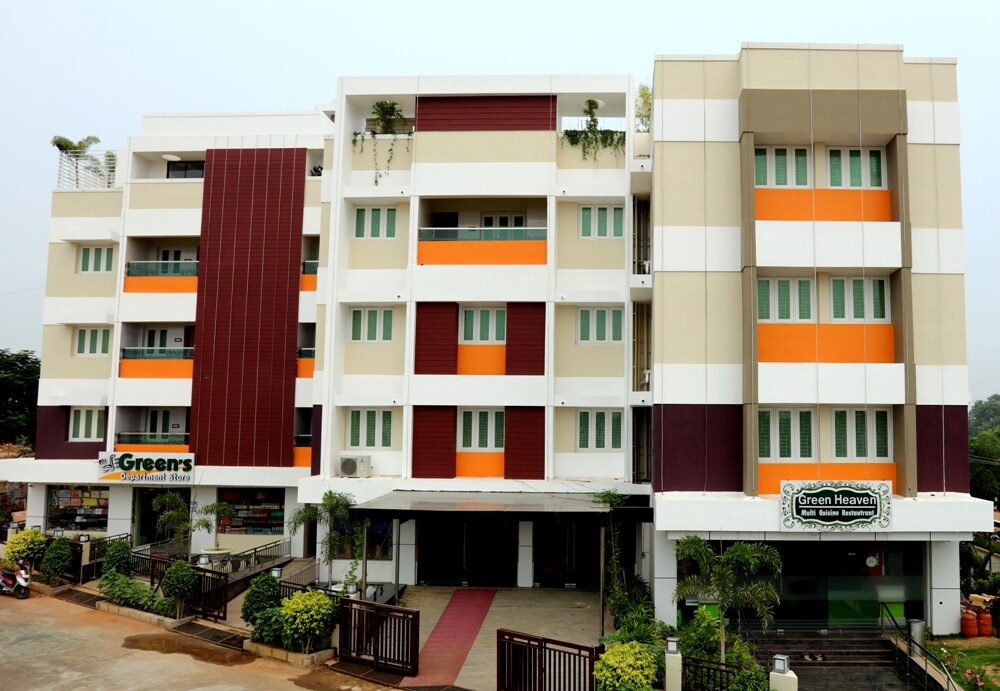 HOTEL GREEN PALACE