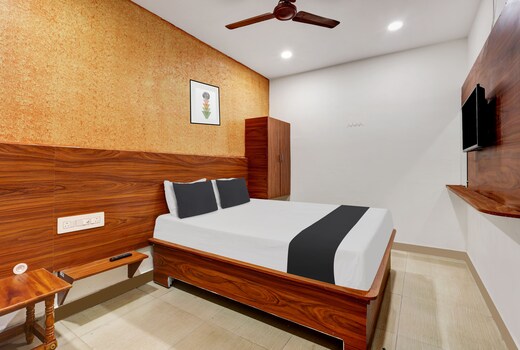 Hotel O Gangothri Lodge