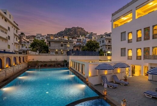 Maan Vilas | Swimming Pool | Boutique Hotel in Udaipur