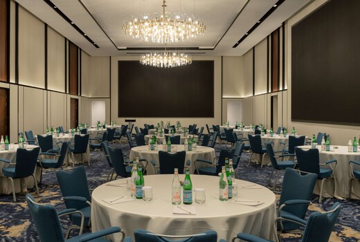 Park Inn by Radisson Hotel & Apartments Kuwait