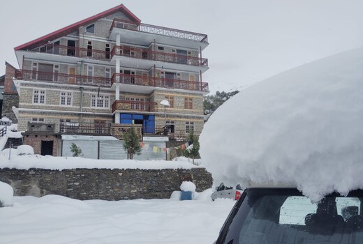 Snowpeak Homestay