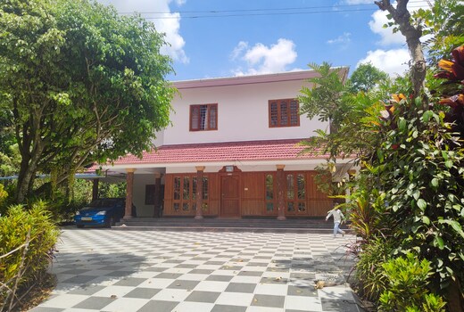Abrahams Hospitality Thekkady