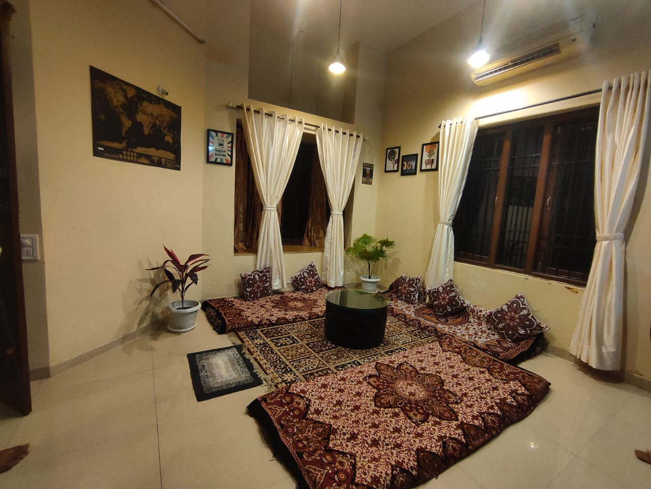 Main gallery