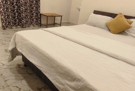 Tranquil Haven 4 BHK with Private Pool Nutare Getaway