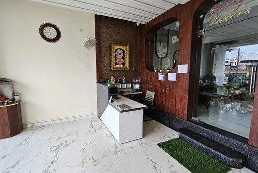Hotel Yashraj