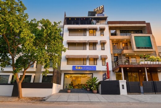 FabHotel Harsh Paradise - Malviya Nagar