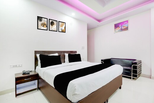 Super Hotel O By OYO DD Green Residency