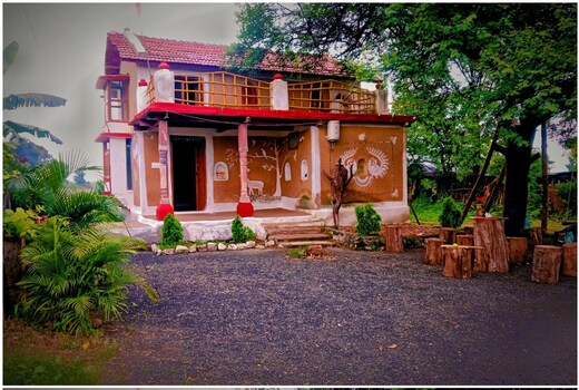Radhe Radhe Homestay