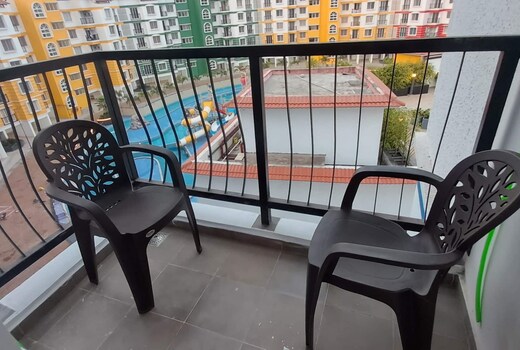 Spacious 3BHK Swimming pool GYM near Airport BITS