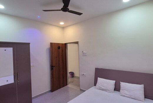 Hotel samiksha