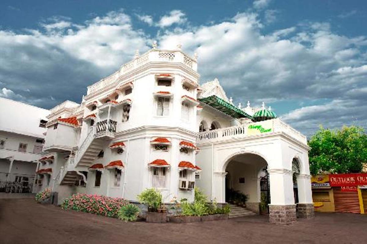 Taj Mahal Hotel Abids