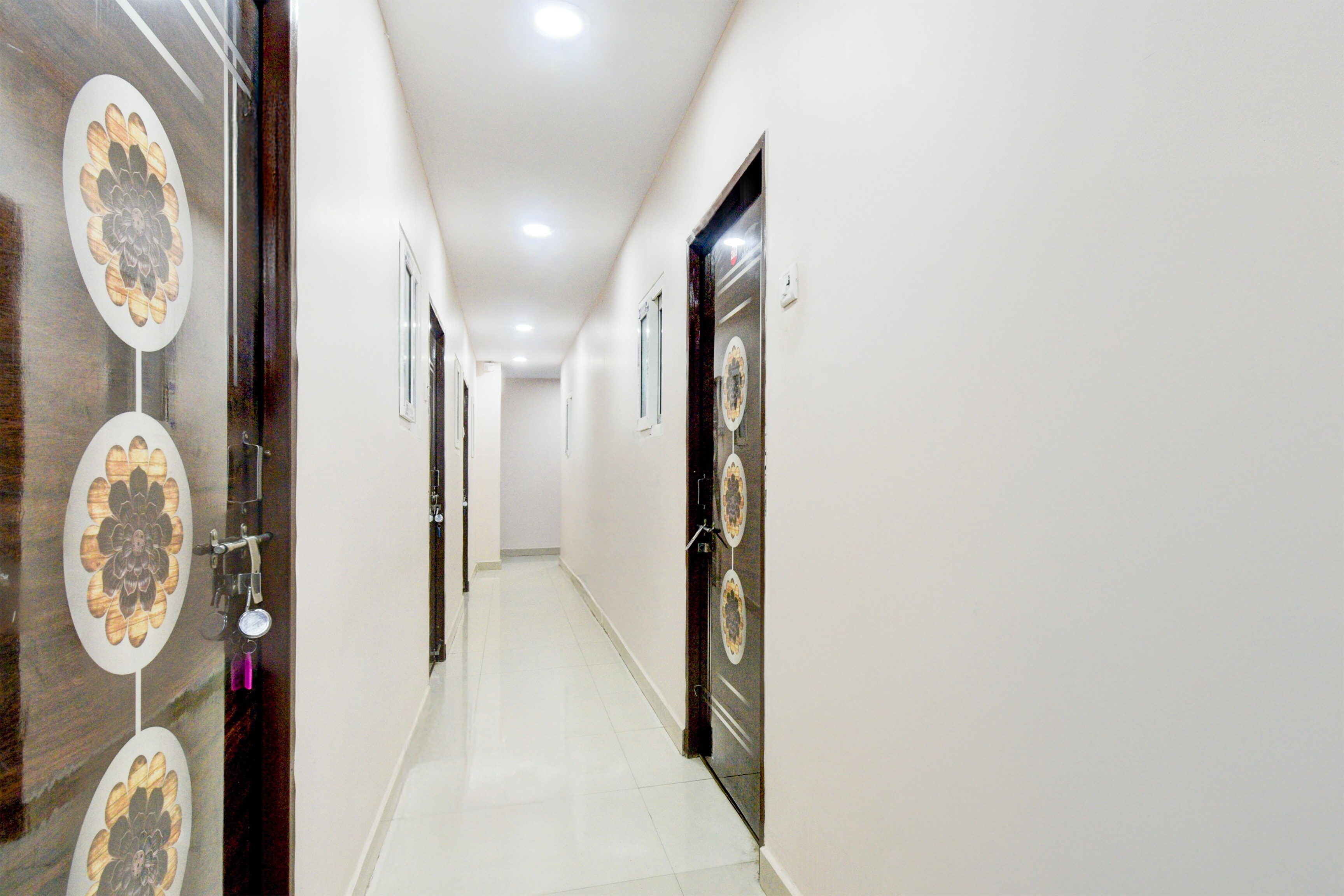 HOTEL O AVR GRAND