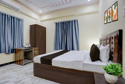 Hotel O by OYO SGD Lawn And Hotel