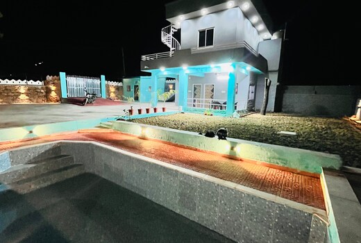 Holiday Home Villa
Three times meal included 4