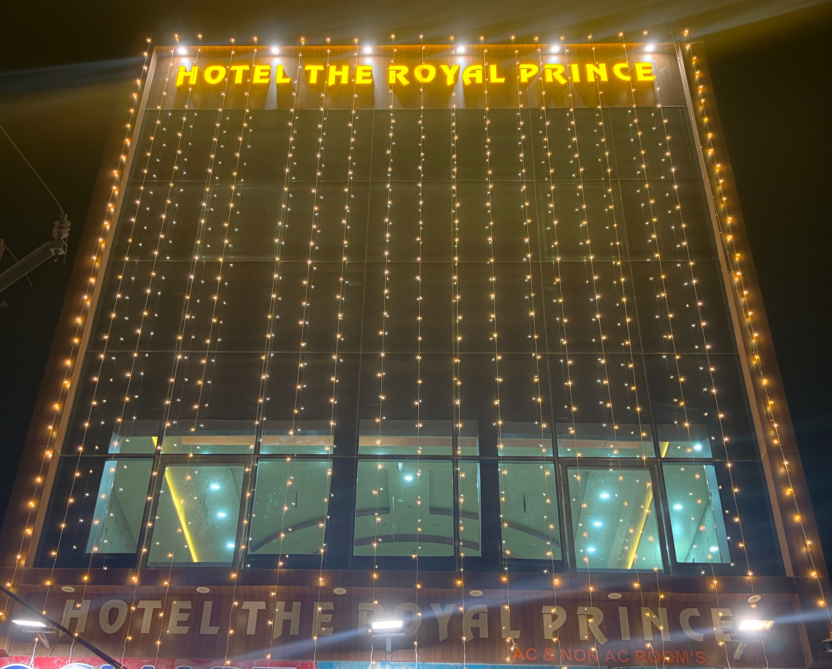 Hotel the royal prince