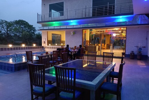 Naini Corbett