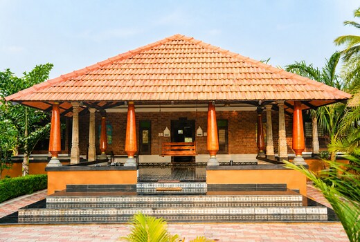 Chettinad Villa 3BR Near ECR -Chennai by Homeyhuts