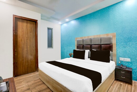 HOTEL PP RESIDENCY