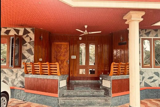 Dune - Cozy 3BHK GF Near Beach & Technopark
