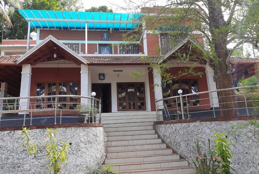 SpillWay Homestay